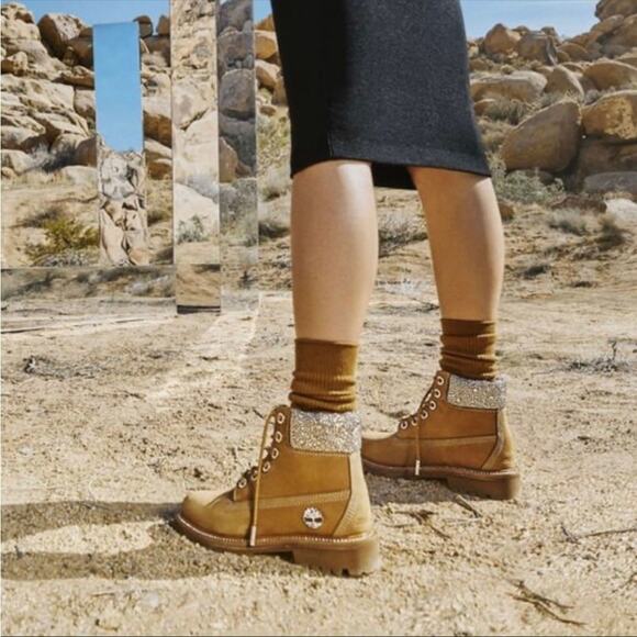 NEW JIMMY CHOO X TIMBERLAND Suede Crystal Encrusted Brown Classic Hiking Boot 9 - Picture 12 of 16